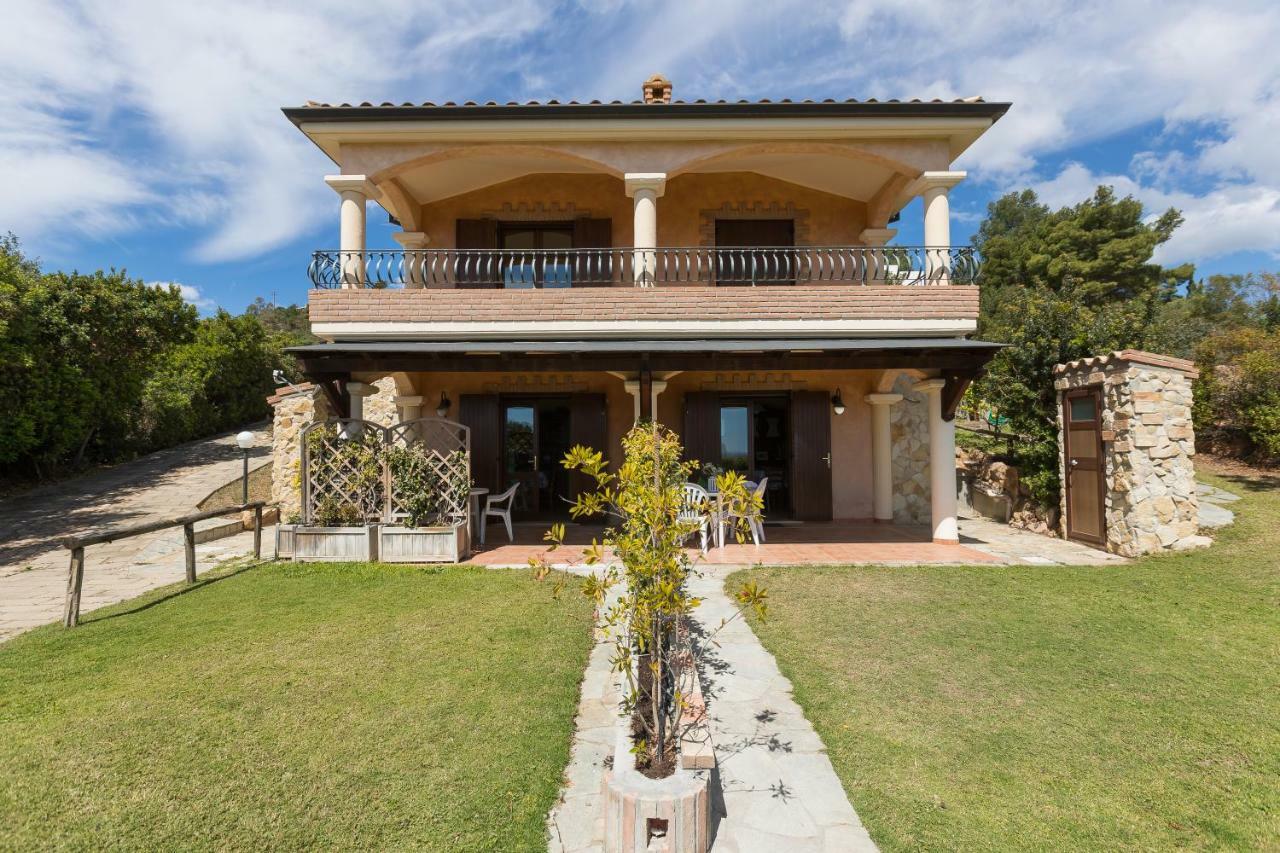 House & Sea Chia Villa Domus De Maria Bagian luar foto