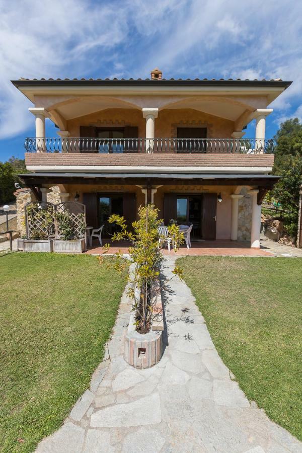 House & Sea Chia Villa Domus De Maria Bagian luar foto