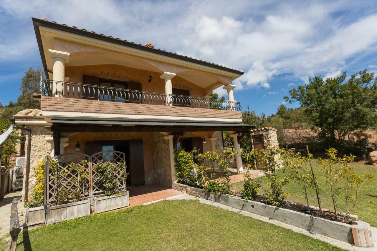 House & Sea Chia Villa Domus De Maria Bagian luar foto
